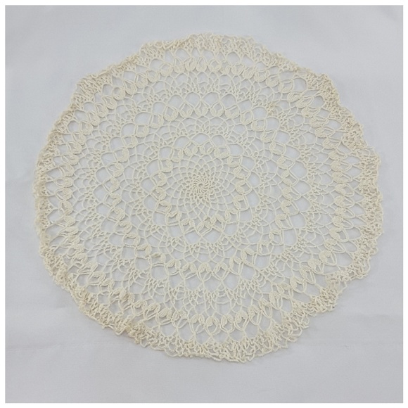 Crochet Circle Design Ruffed Edge Doily, 12" - Picture 3 of 8